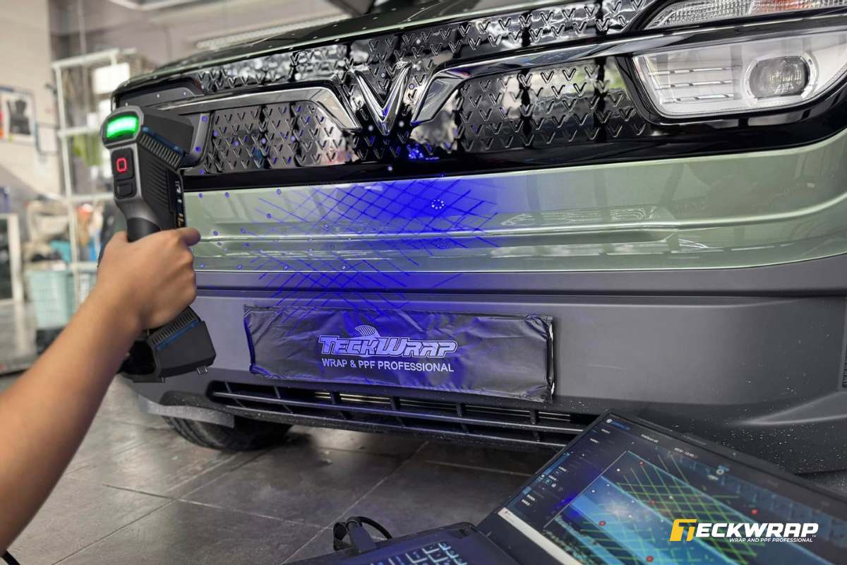 Cung cấp decal chất lượng, kỹ thuật dán và trang thiết bị, máy móc đạt chuẩn